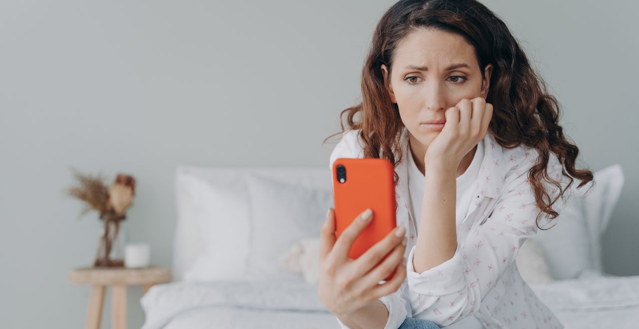 La Psicologia del Post-Vendita Ansia da Spedizione e Impatto sul Comportamento d'Acquisto