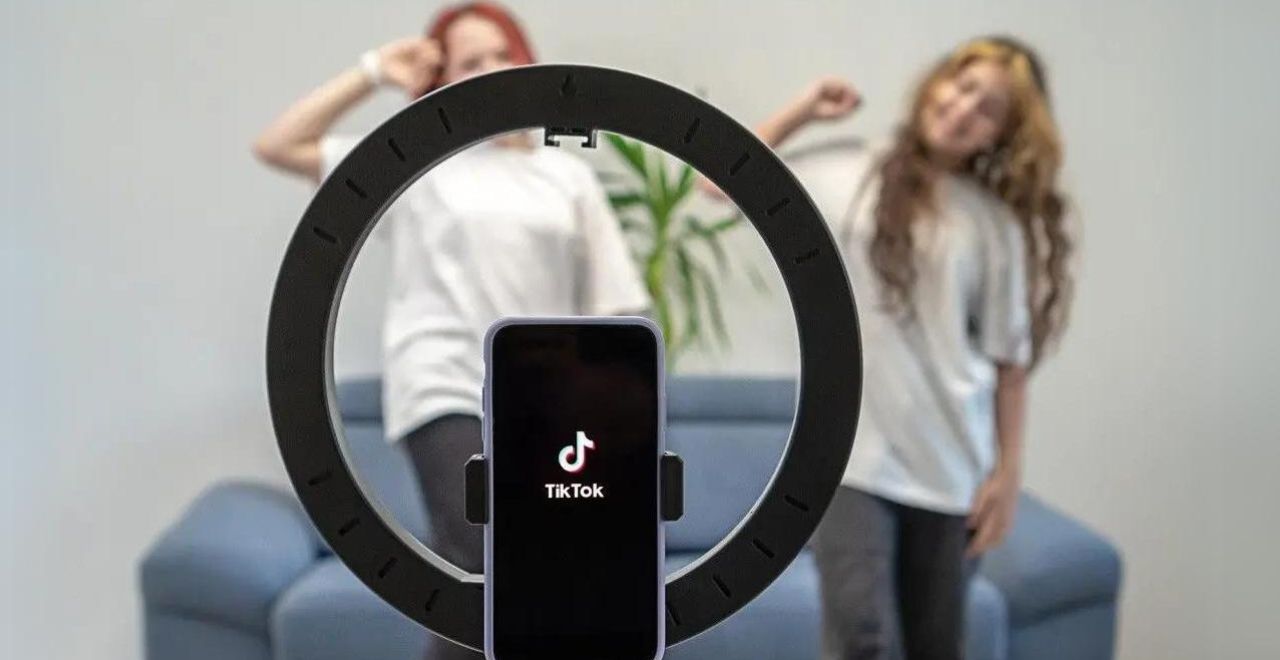 Apayinye da Trend TikTok al 4° Argomento più Cercato su Google in Italia nel 2023
